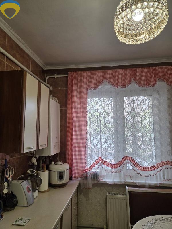 продажа многокомнатной квартиры номер A-174824 в Приморском районе, фото номер 7